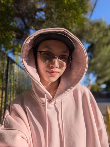 Customer photo review of Cropped Oversized Hoodie