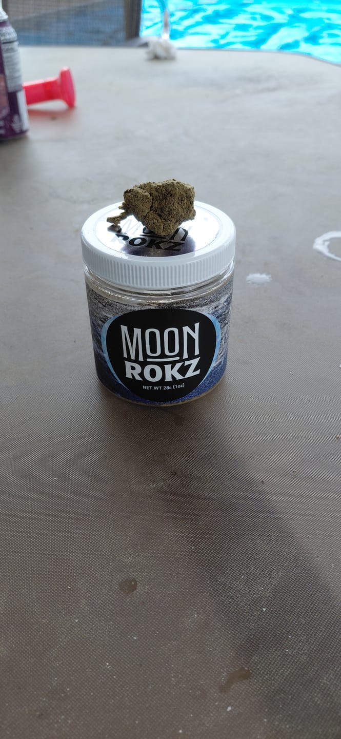 Customer photo review of Moonrocks 28 Grams