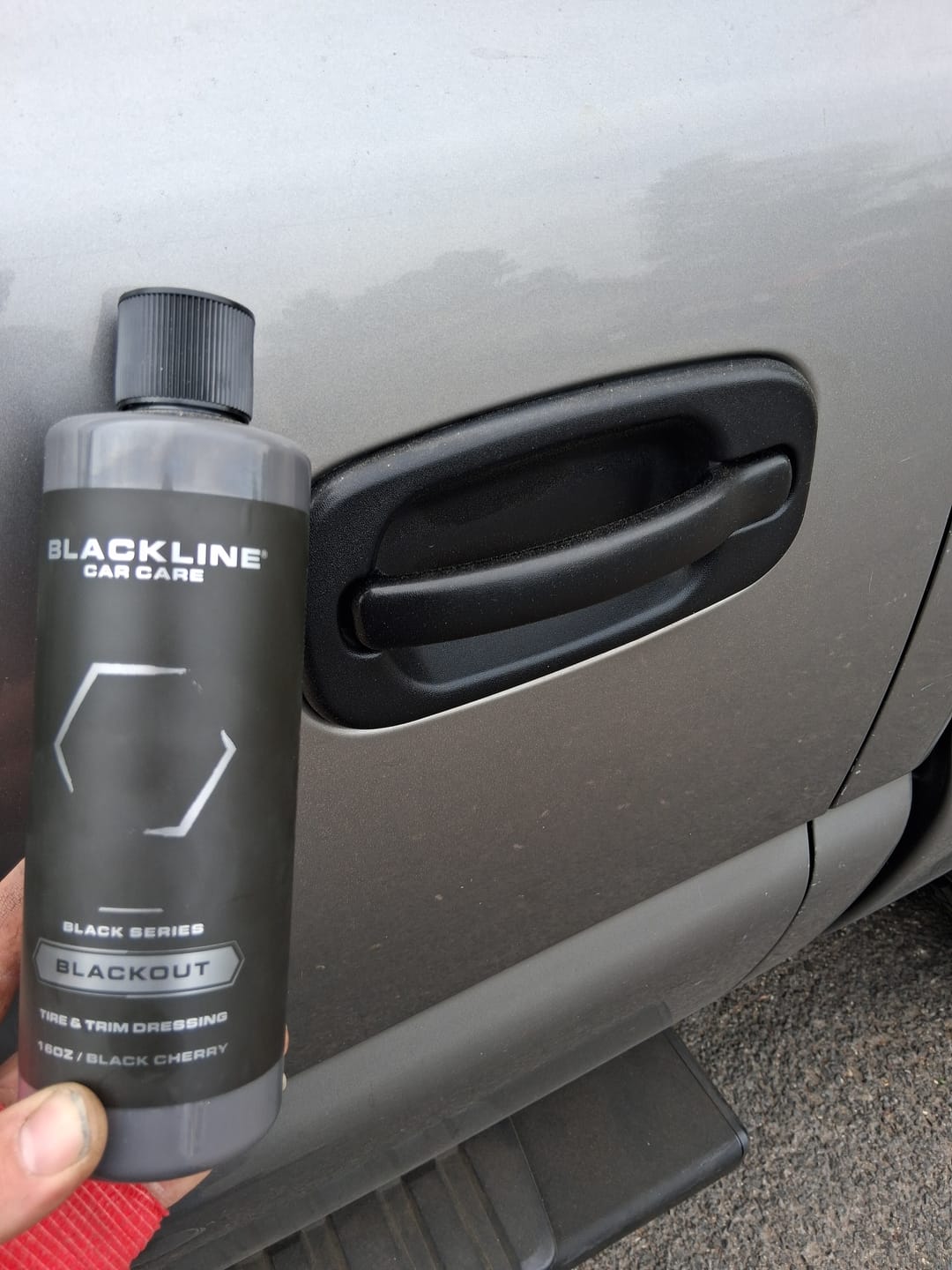 Customer photo review of BLACKLINE® BLACKOUT TRIM & TIRE DRESSING