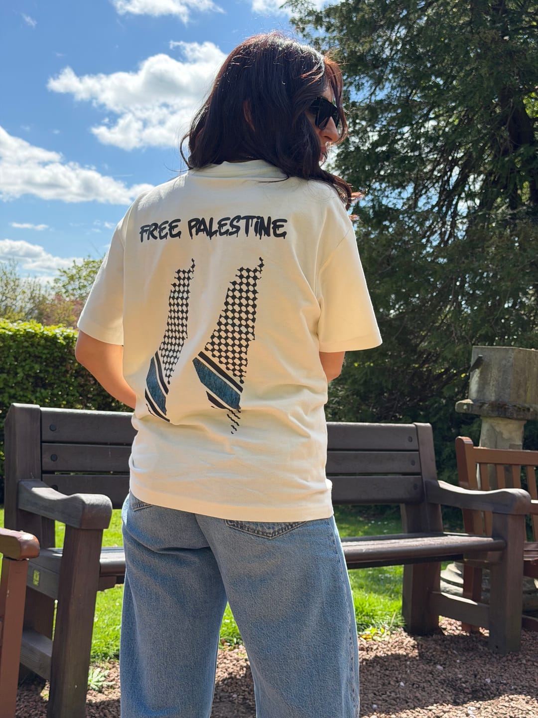 Customer photo review of FREE PLSTN Oversized Shirt