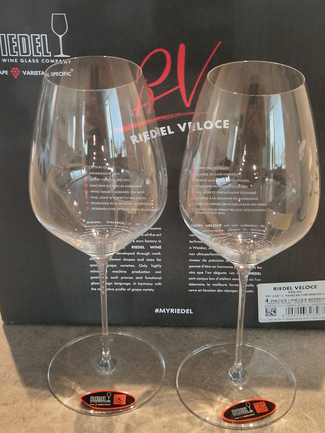 Customer photo review of Riedel Wijnglazenset - Witte Wijnglazen -  Veloce -  Riesling - 570 ml - 4 Stuks