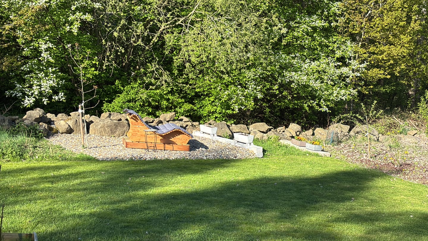 Customer photo review of Himmelsliege ,,Eibsee" Relaxliege aus Lärchenholz mit Rädern  ‍