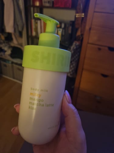 Customer photo review of Body Milk Milky Mango Matcha Latte Kiss