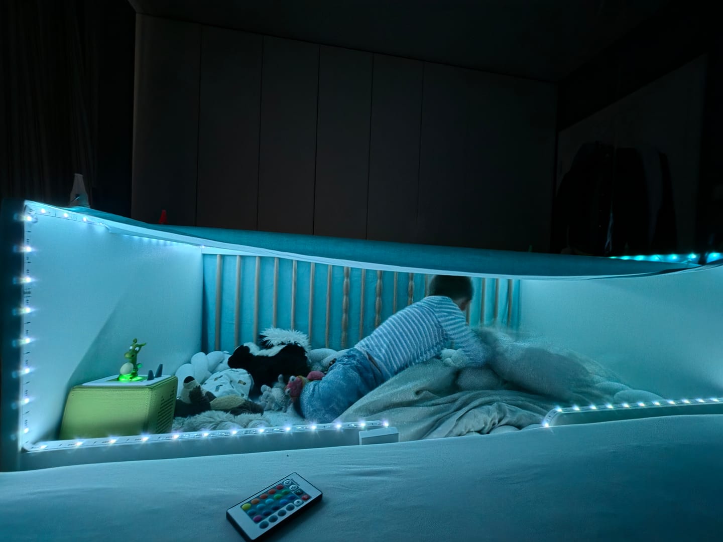 Customer photo review of LEDVANCE FLEX BATTERY mit Sensor und Fernbedienung, RGB, 5m