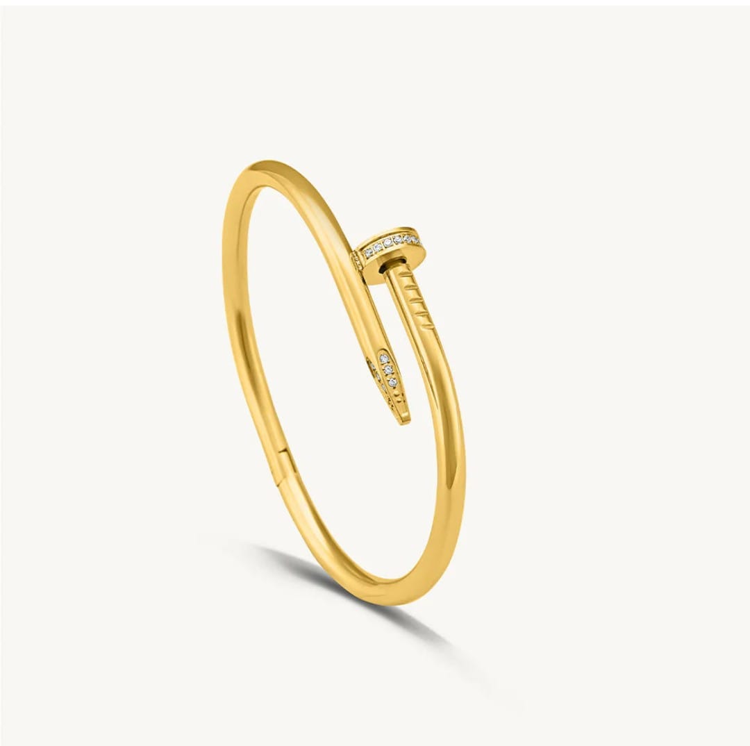 Customer photo review of Nail Bangle Bracelet