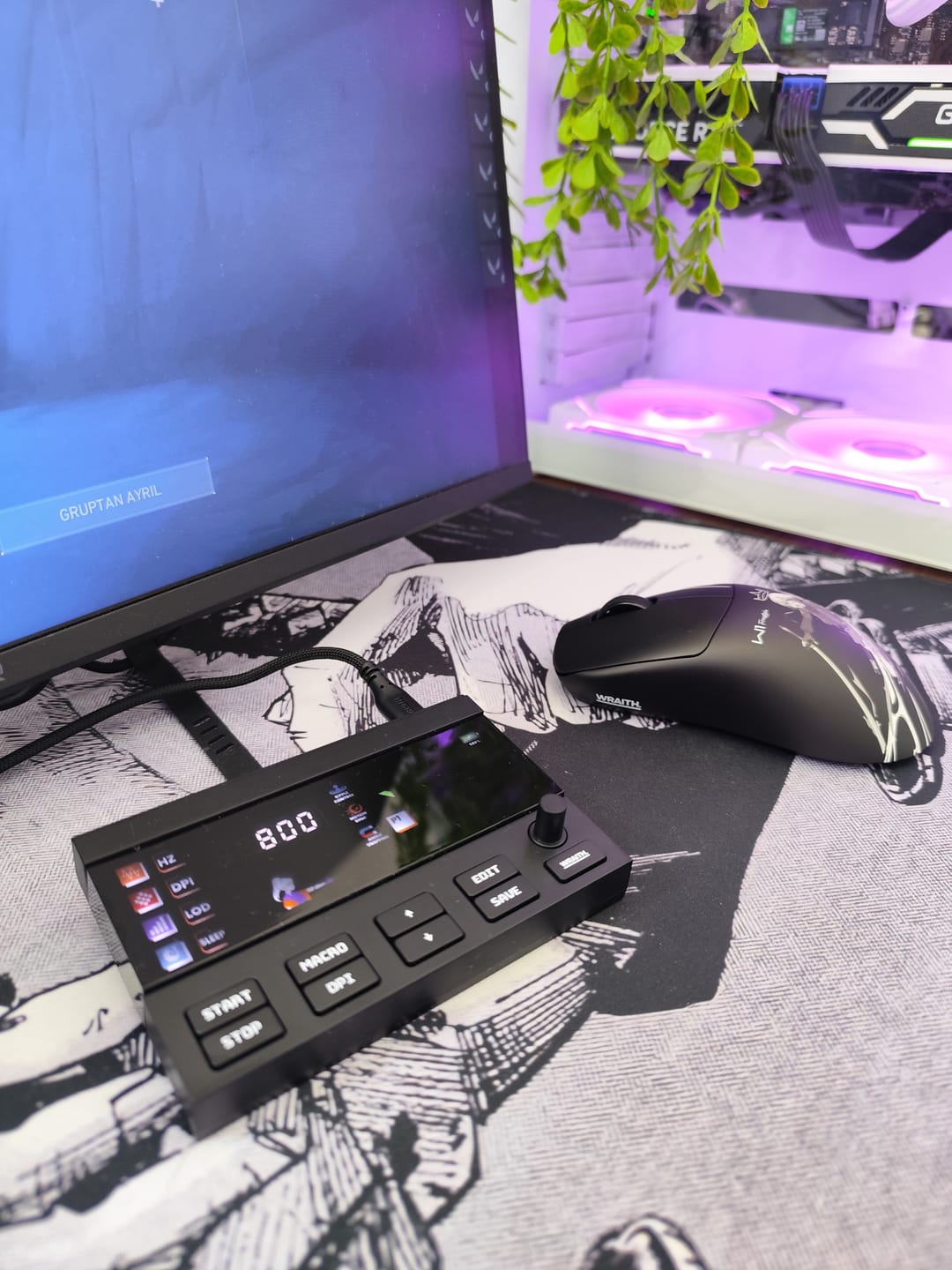 Customer photo review of Wraith W1 Wireless Mouse