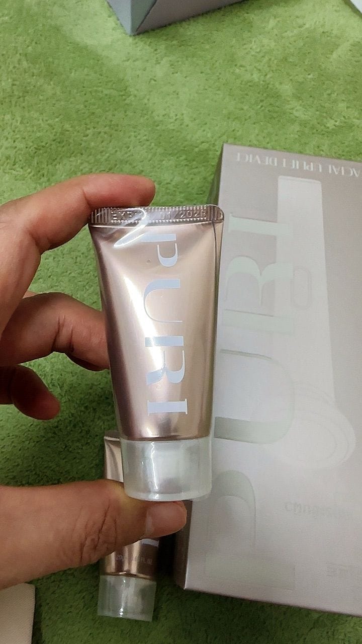 Customer photo review of เซตลิมิเตด | EMS Uplift Device & Mini PDRN Gel 20g. x2