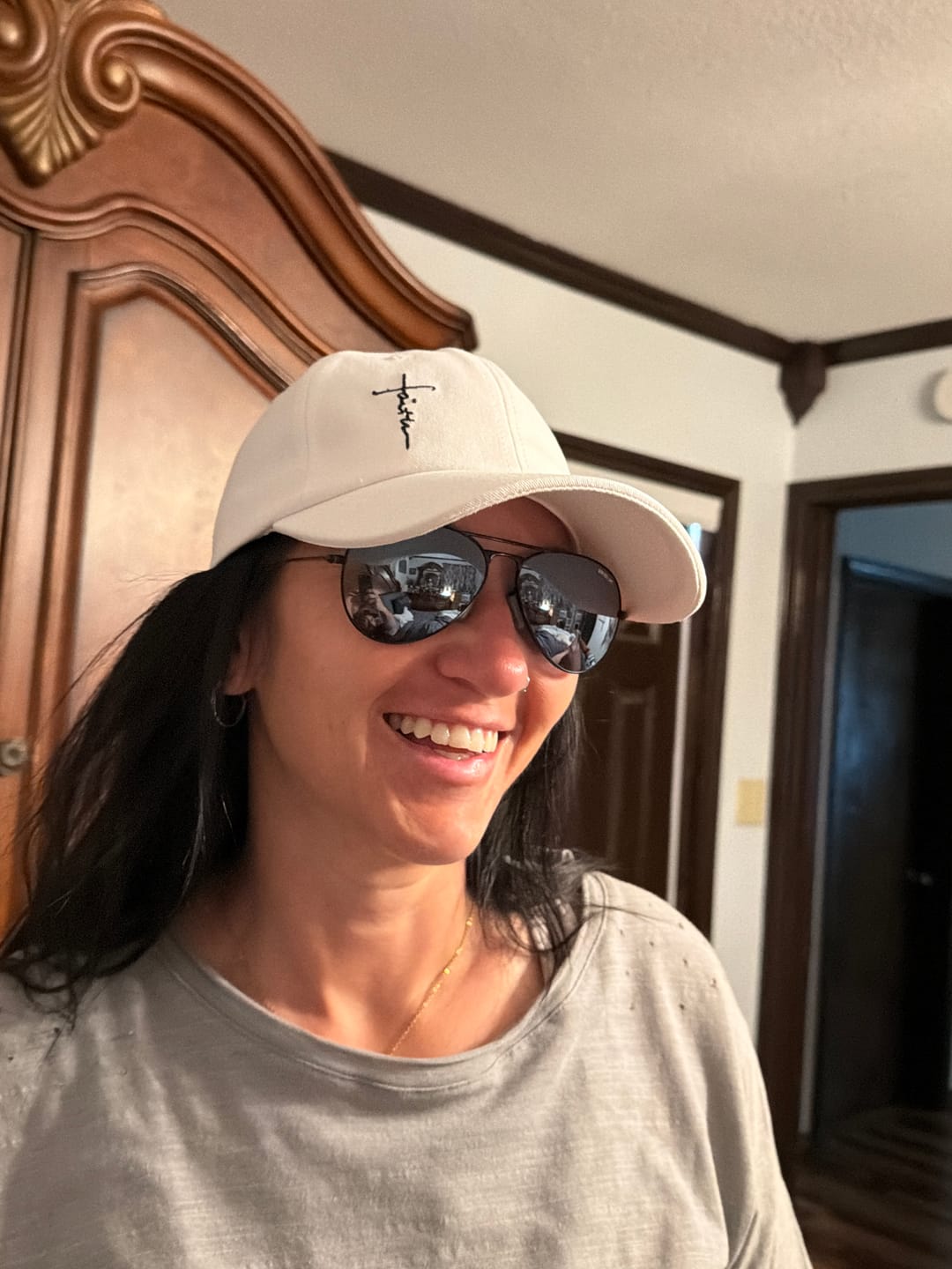Customer photo review of Ladies Ponytail Faith Hat