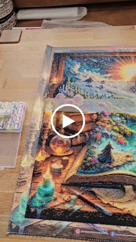 Customer video review of 5D Diamond Painting – Das Buch der leuchtenden Reise