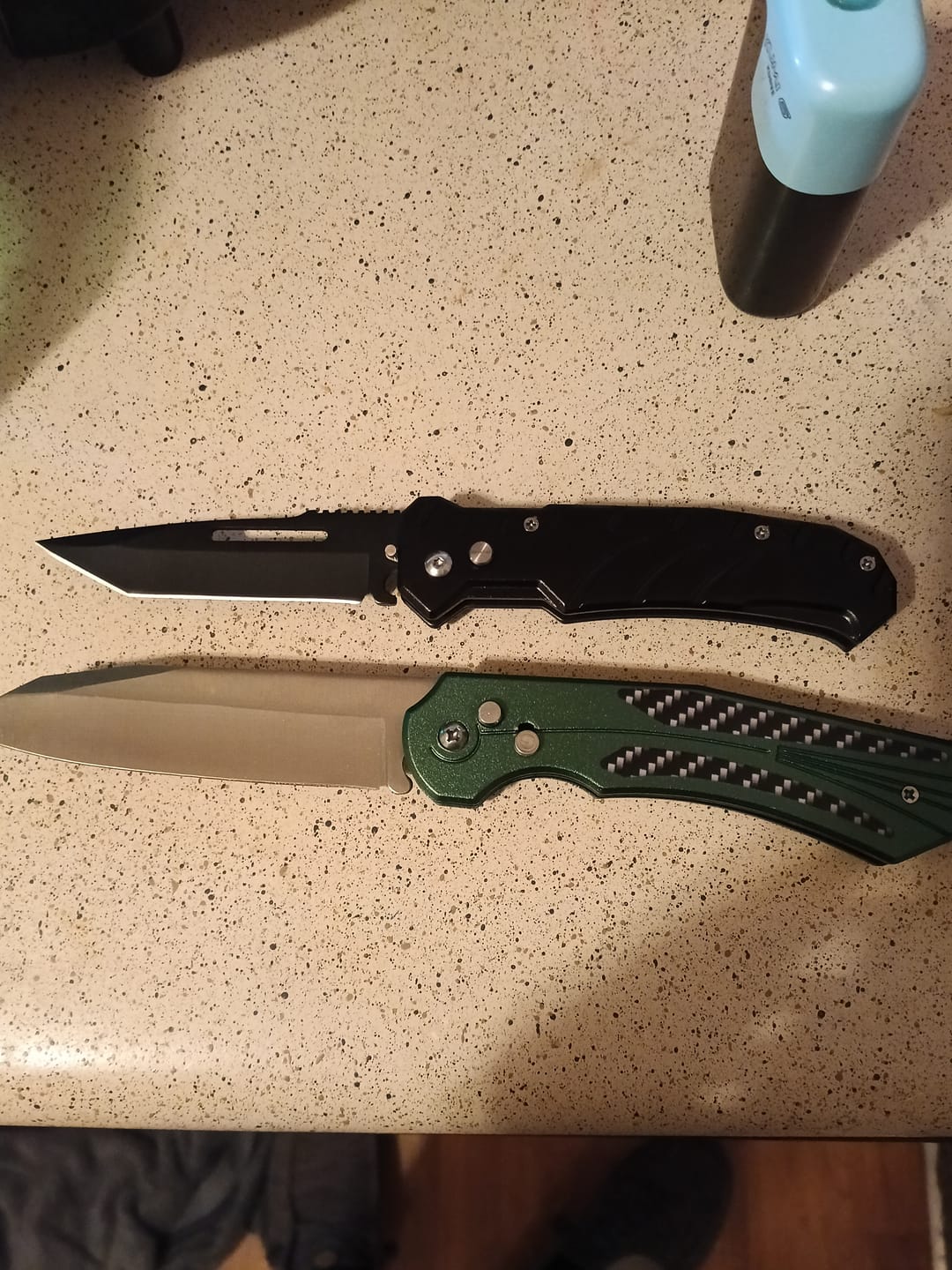 Customer photo review of SWITCHBLADE MYSTERY BOX™