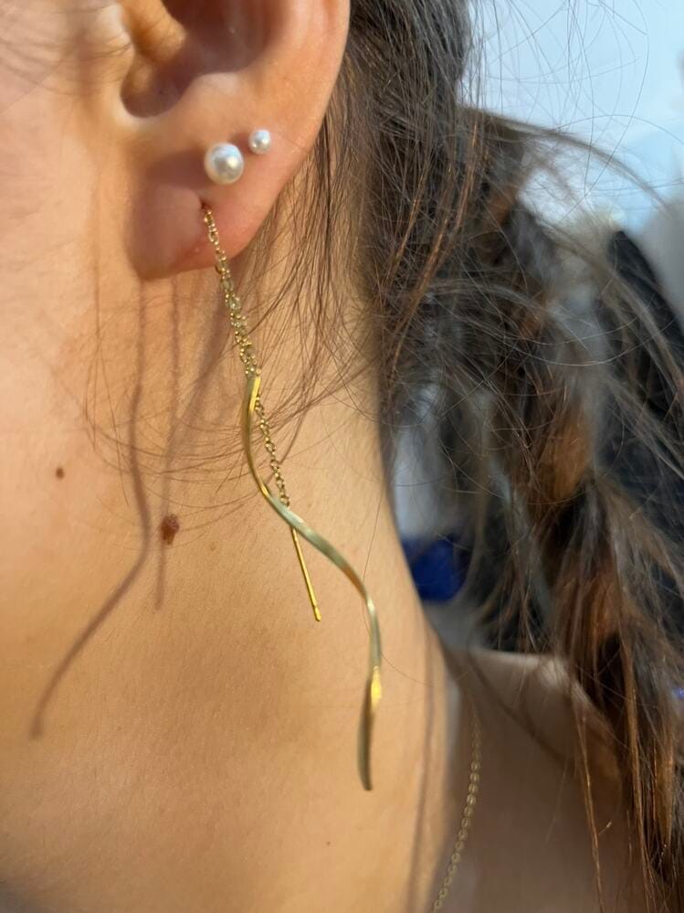 Customer photo review of Vera Slim Earrings