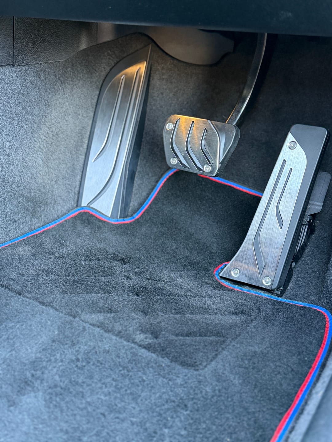 Customer photo review of Auto/Manual Metal Pedals Covers