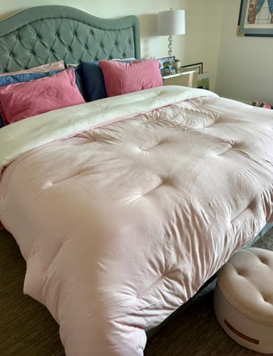 Customer photo review of MarshMellow Comforter