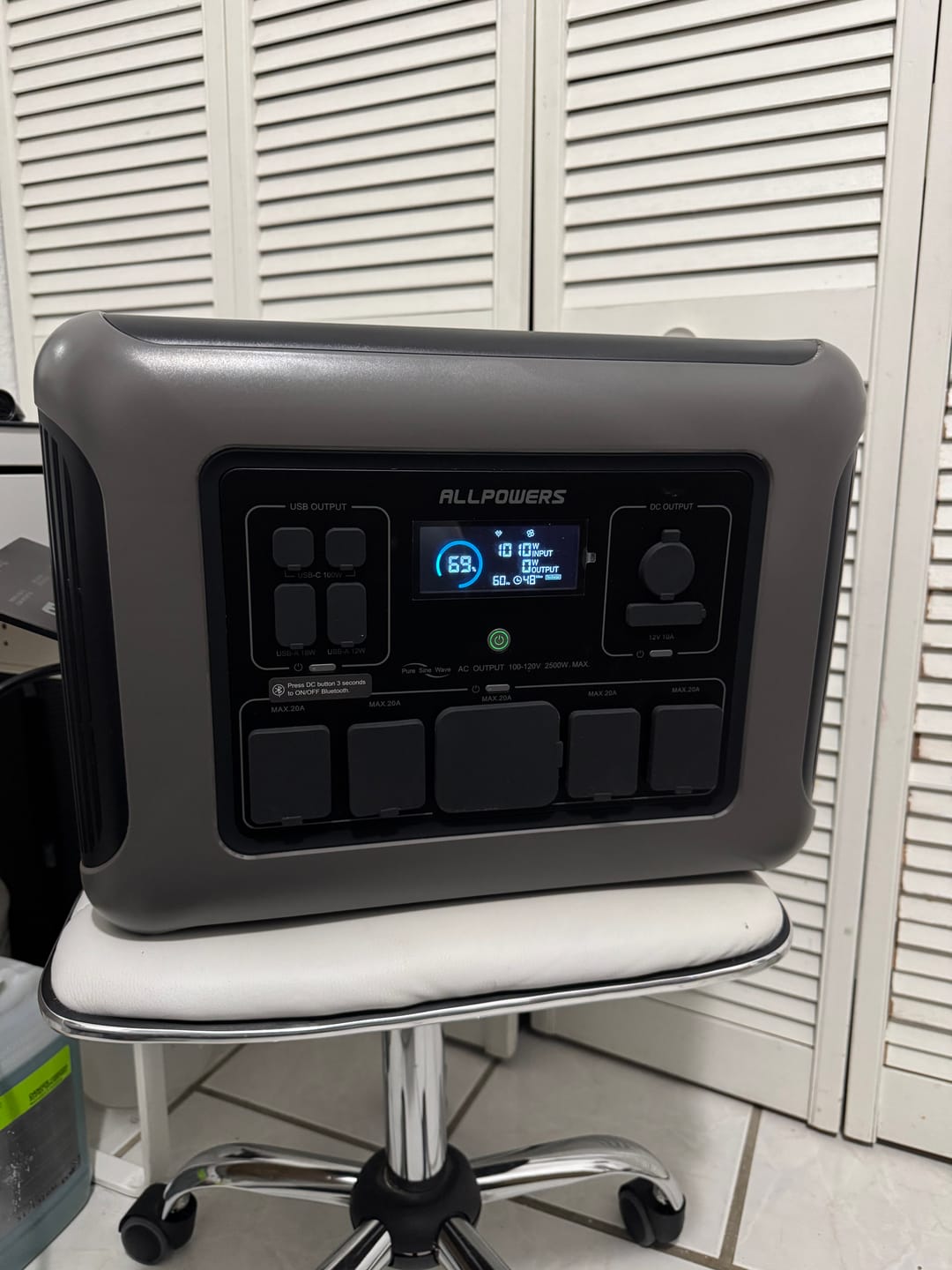 Customer photo review of ALLPOWERS R2500 + 600W Solar Panel | 2500W Solar Generator Kit