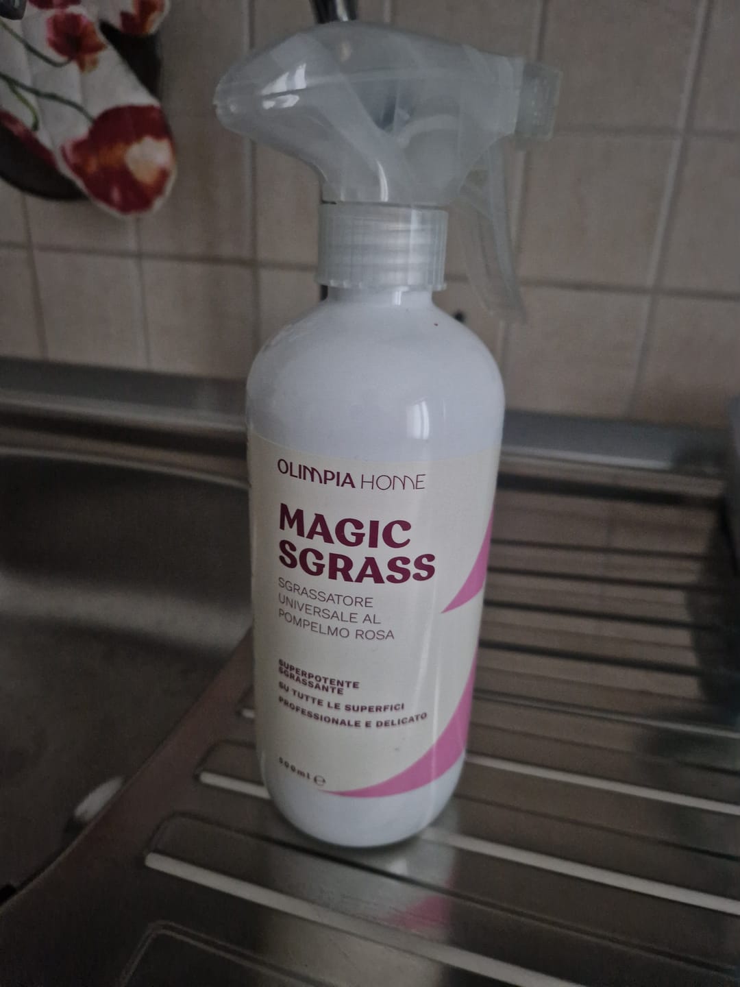 Customer photo review of Magic Sgrass Universale Ml.500 - Sgrassatore al Pompelmo Rosa