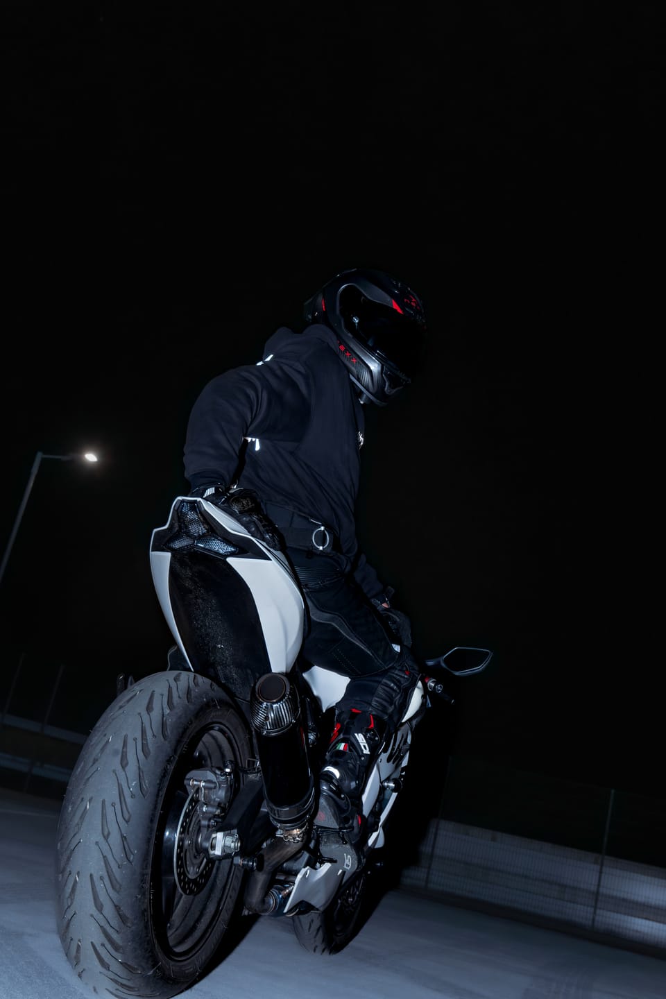 Customer photo review of Kawasaki ZX10R Integrated Rear Light