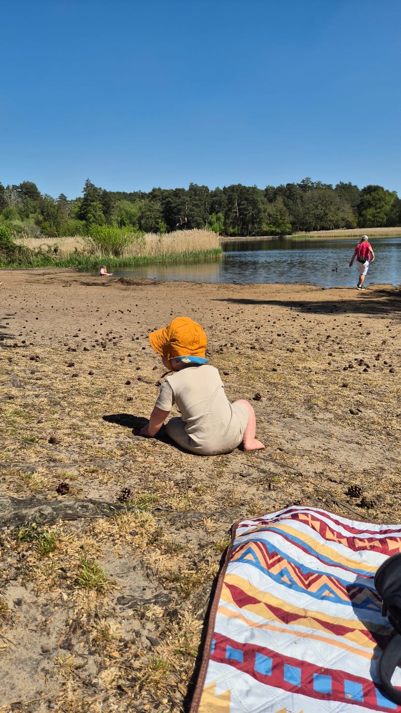 Customer photo review of All Weather Reversible Sunhat