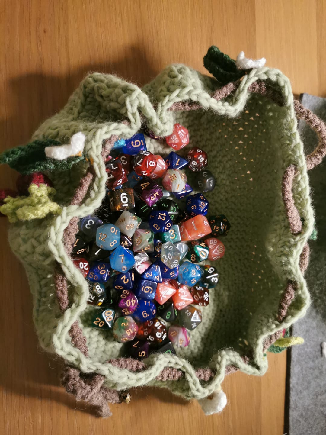 Customer photo review of Mystery Bag of Holding mit 10x7 Kunststoff Würfel