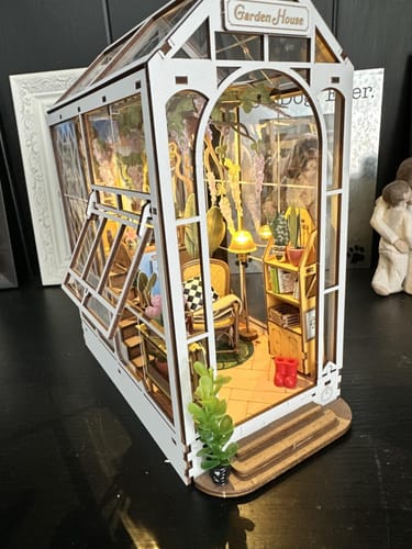 Customer photo review of The Wizard's Study