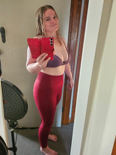 Customer photo review of The Allure Leggings