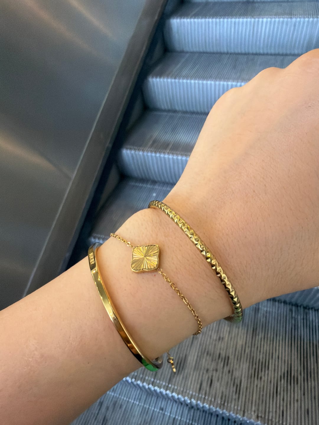 Customer photo review of Flora Gold Set