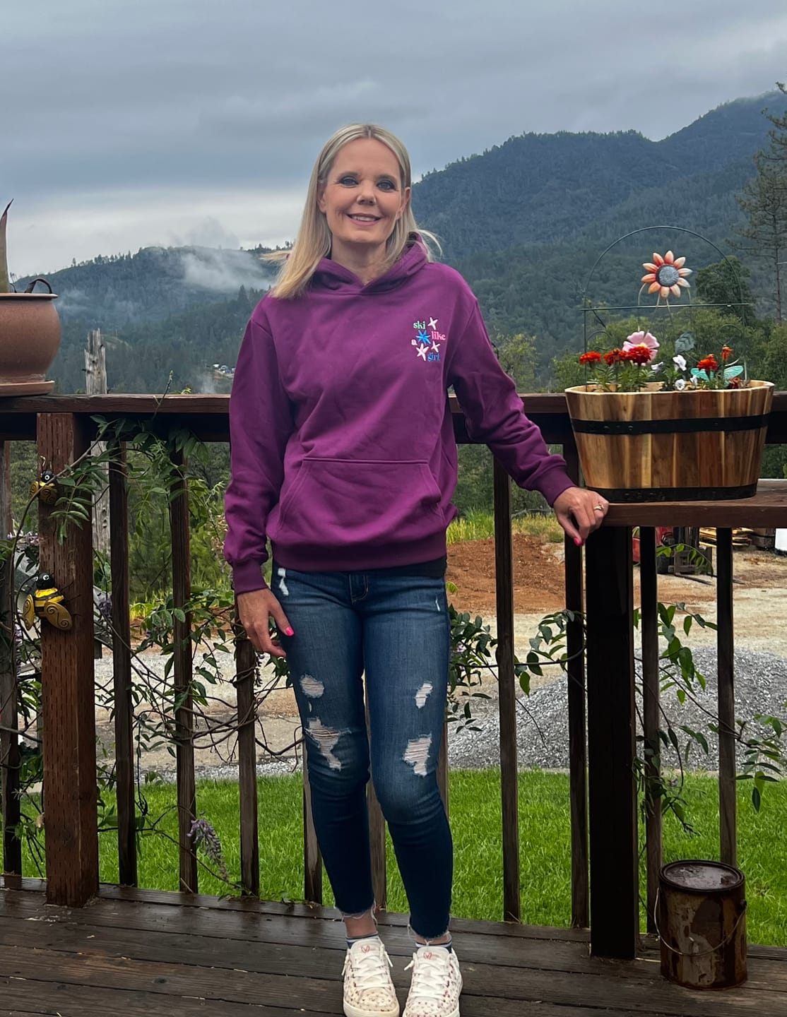Customer photo review of *MISPRINT* Ski Manifesto + Stars Lightweight Hoodie - Jewel