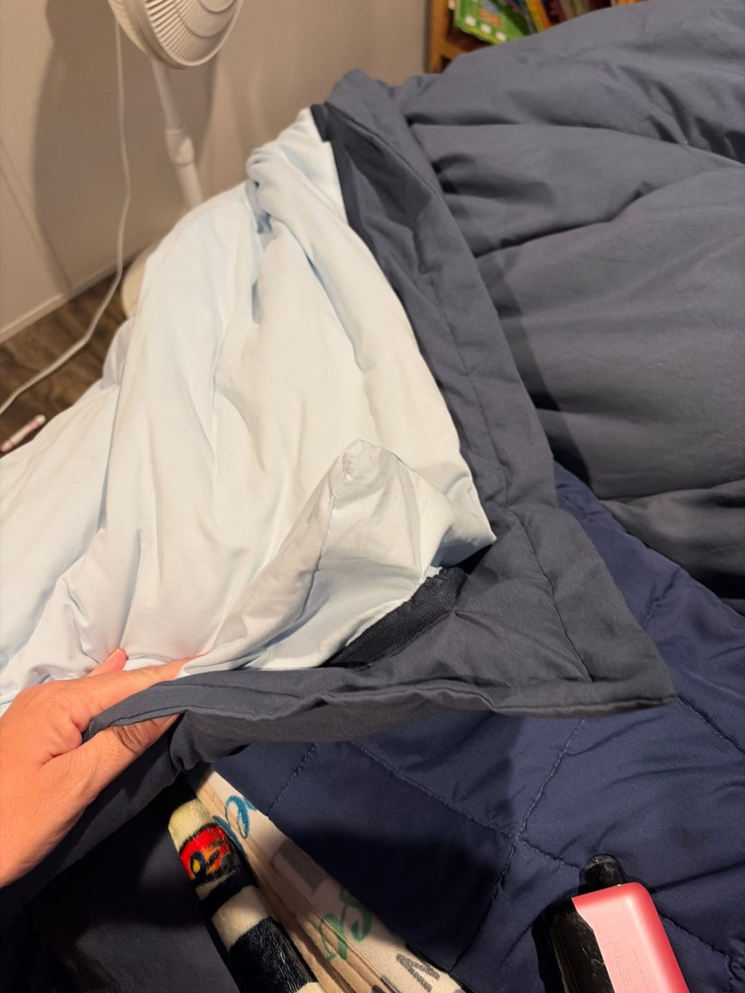 Customer photo review of Temperature Controlling Comforter
