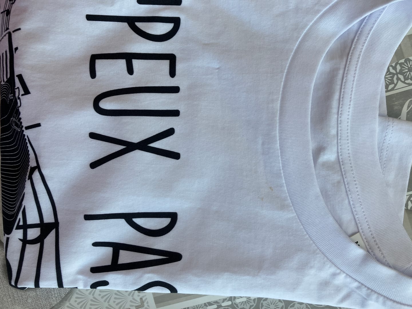 Customer photo review of J'peux pas J'ai Accordéon – T-shirt femme