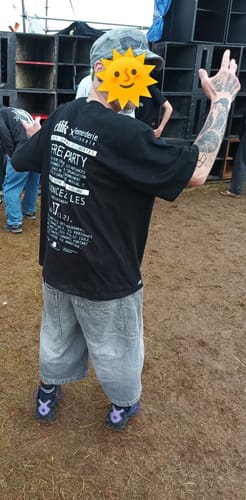 Customer photo review of Genmerderie- T-shirt