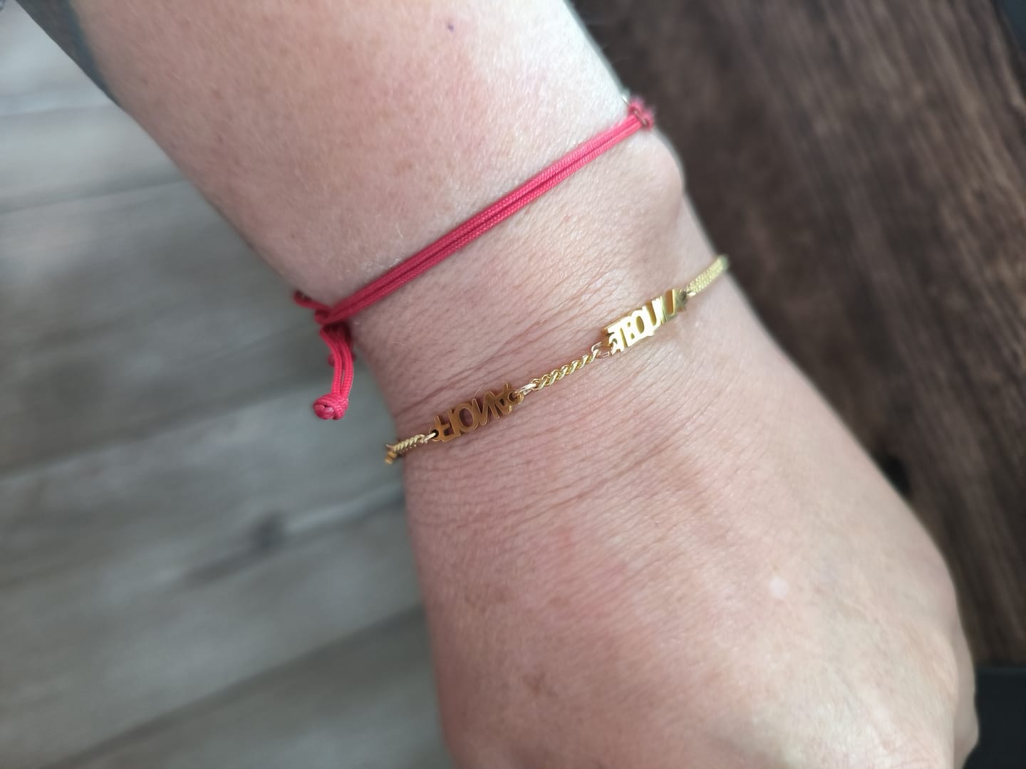 Customer photo review of Personligt armband med namn