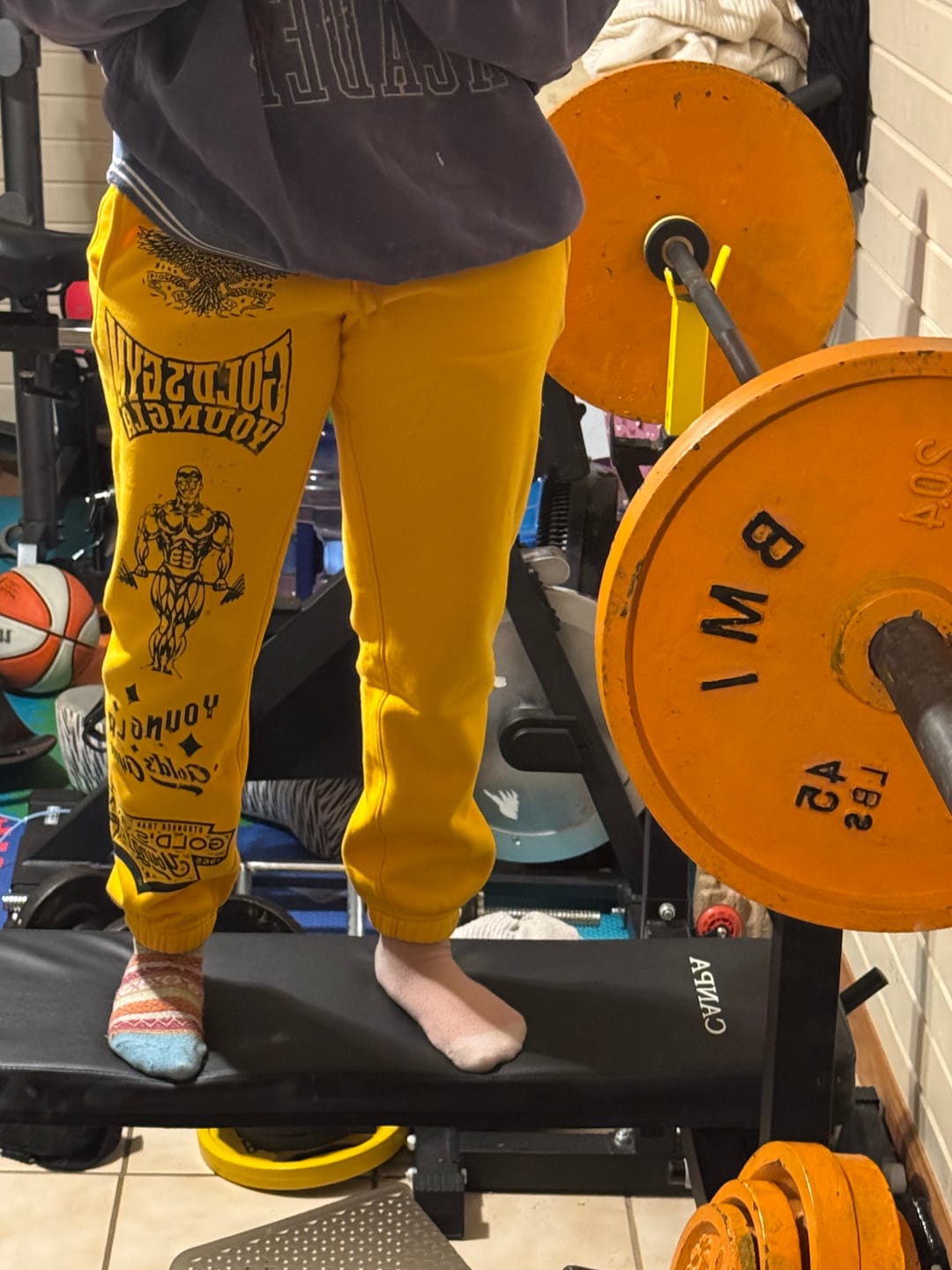 Customer photo review of 2143 - Golds Gym Immortal Joggers