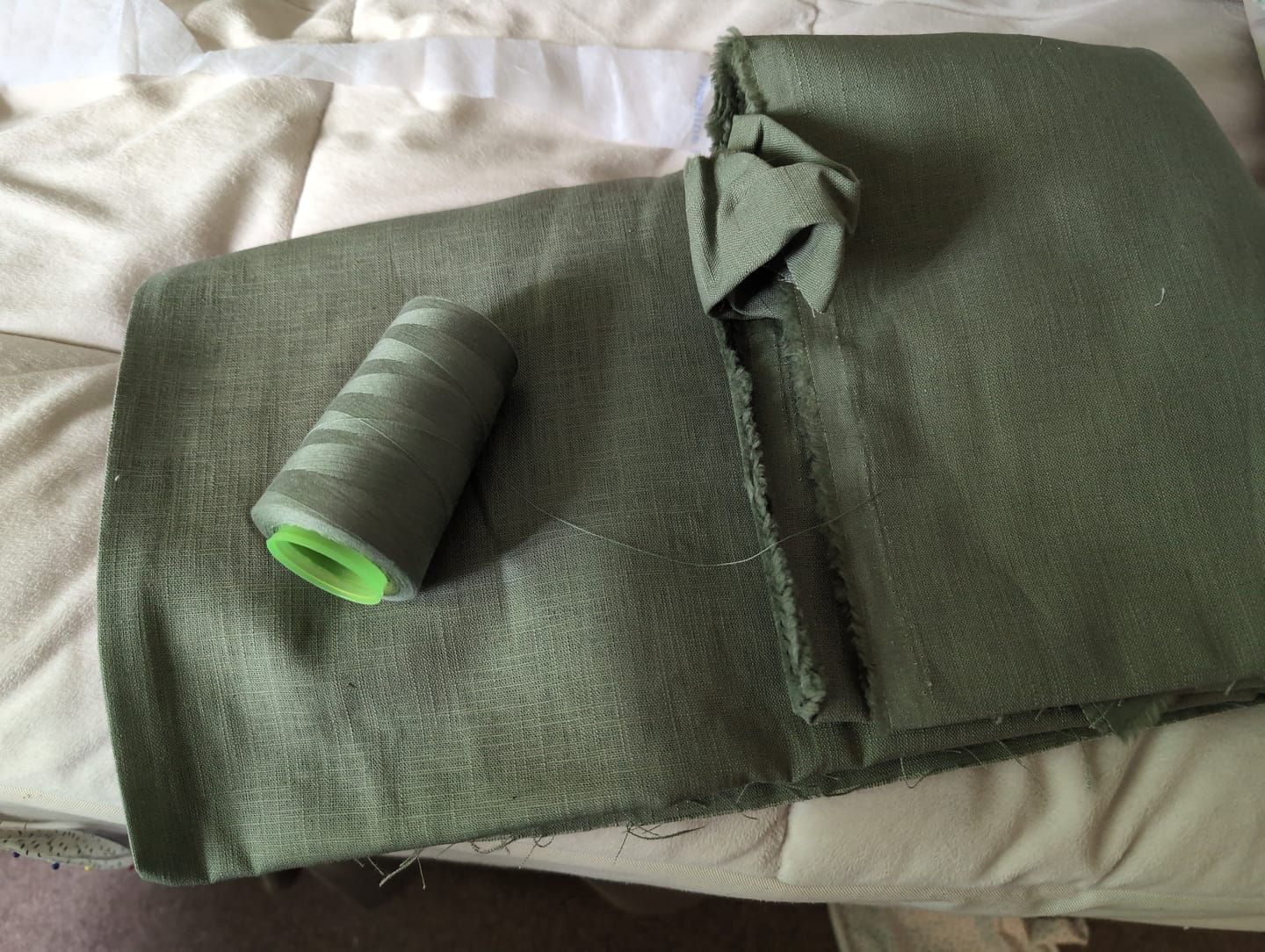 Customer photo review of Overlocking Thread - 3000 Yards