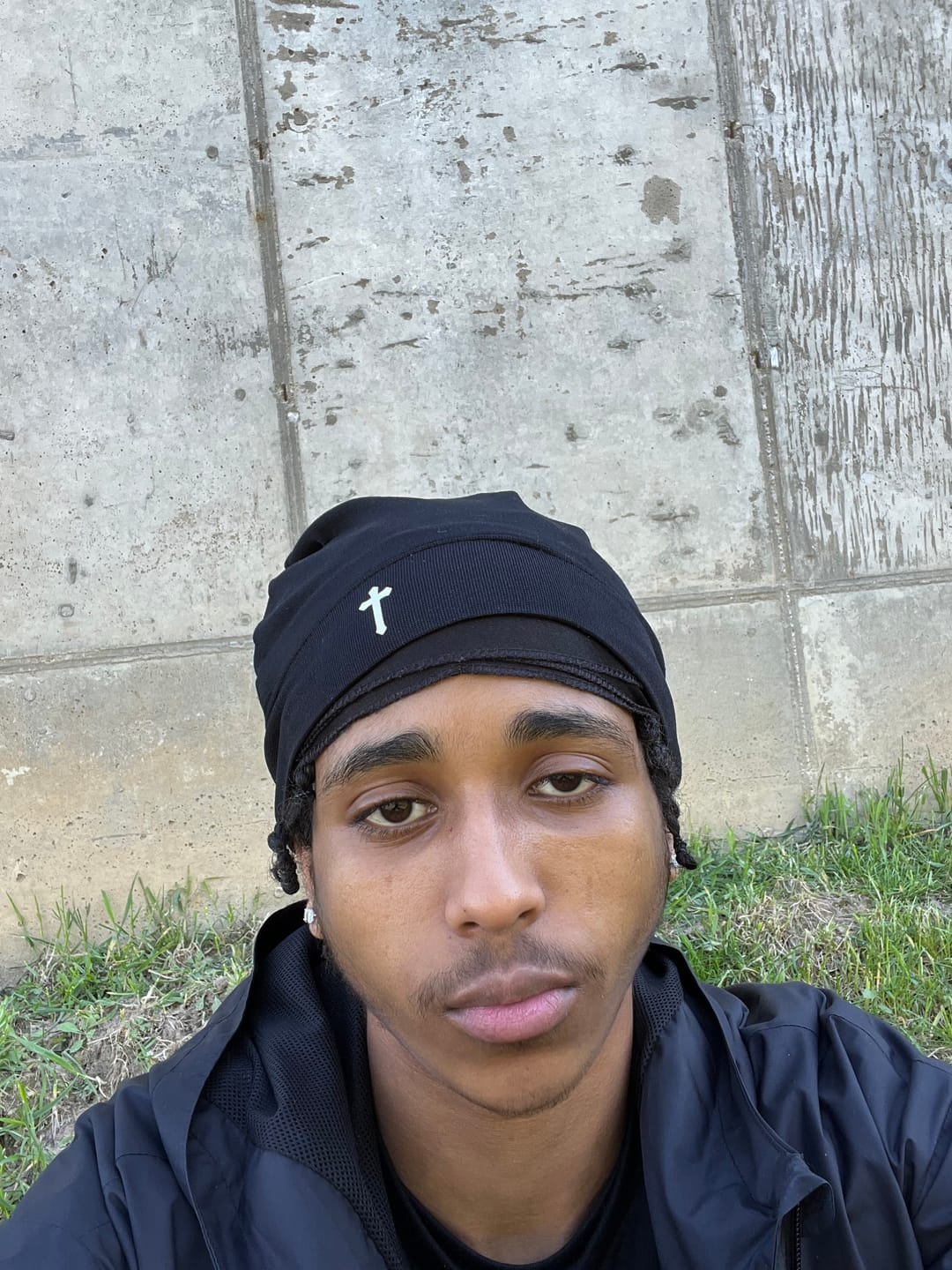 Customer photo review of Black Skull Cap