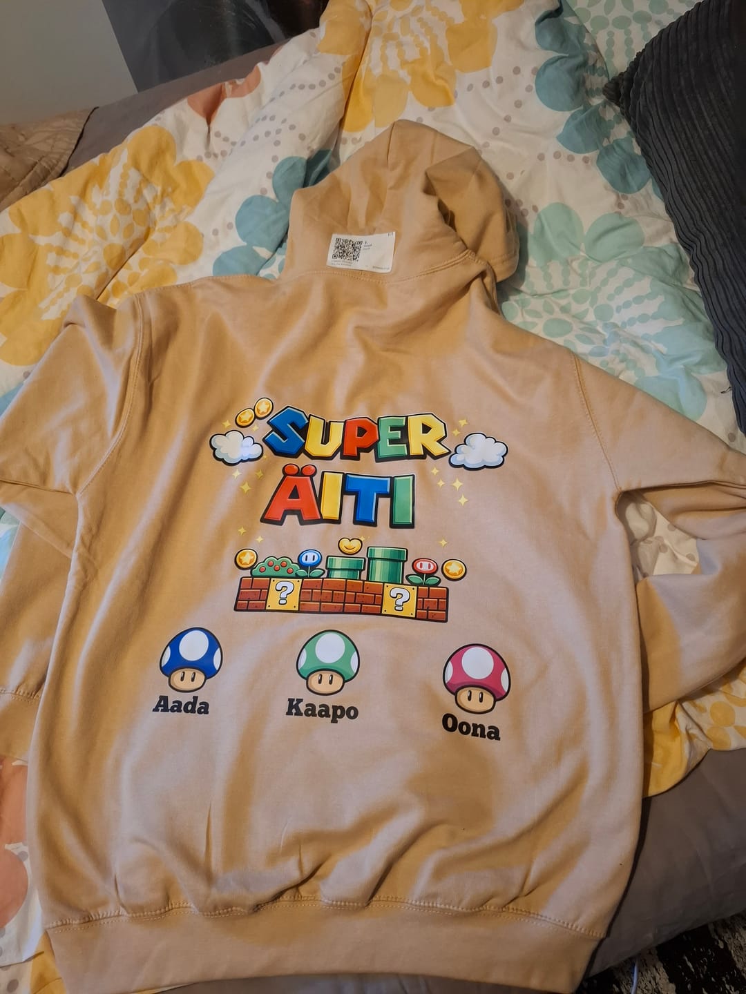 Customer photo review of Super Äiti - Shirt Unisex