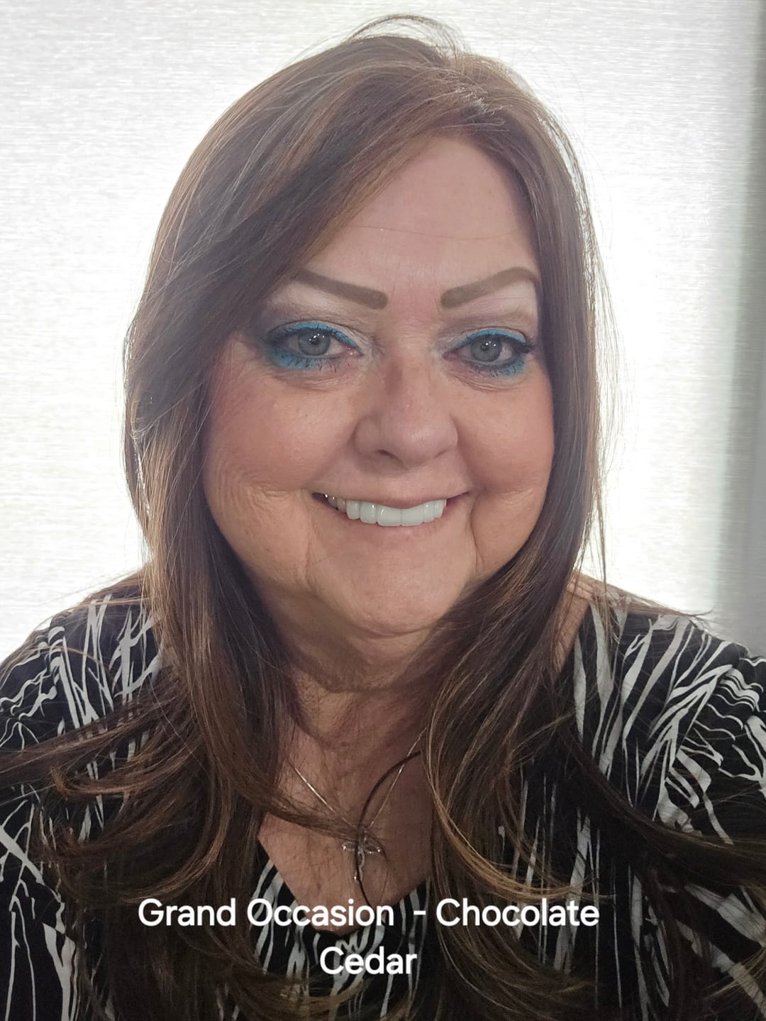 Customer photo review of GRAND OCCASION - Chocolate Cedar