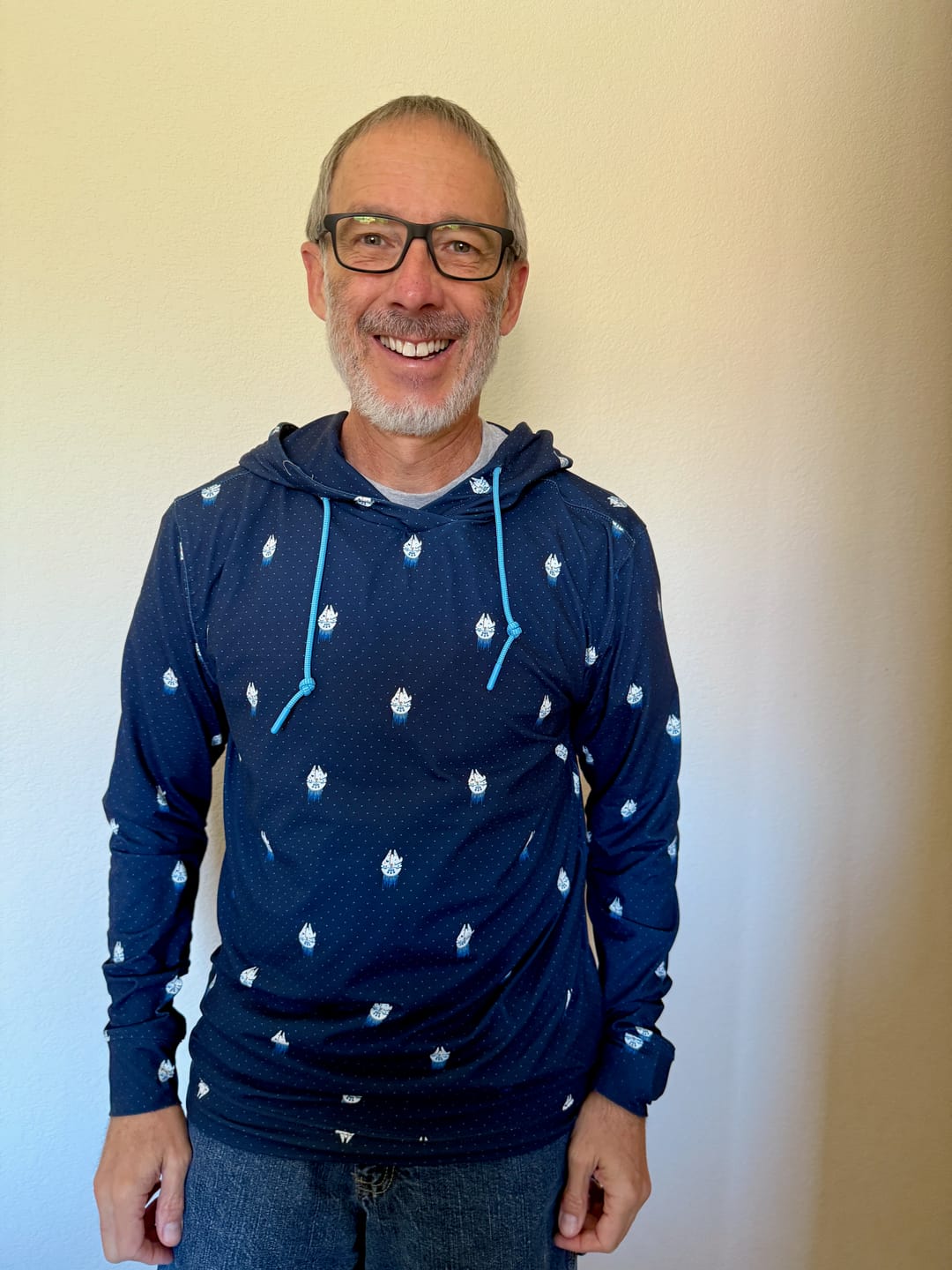 Customer photo review of Star Wars™ "12 Parsecs" – Performance Hoodie