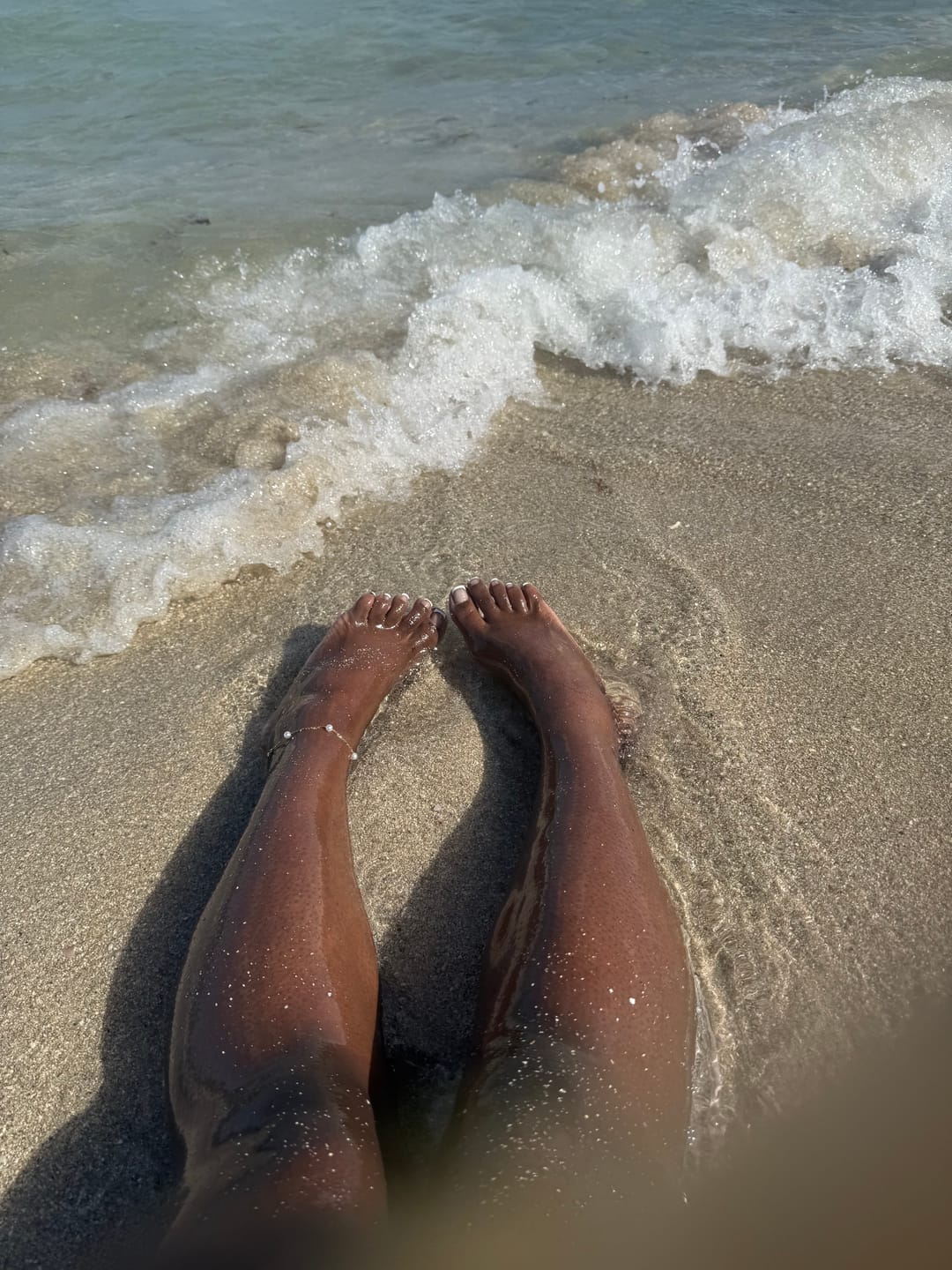 Customer photo review of Cali Pearl Anklet