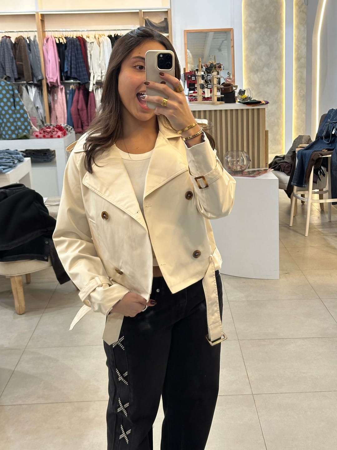 Customer photo review of Trench Corto Ecru
