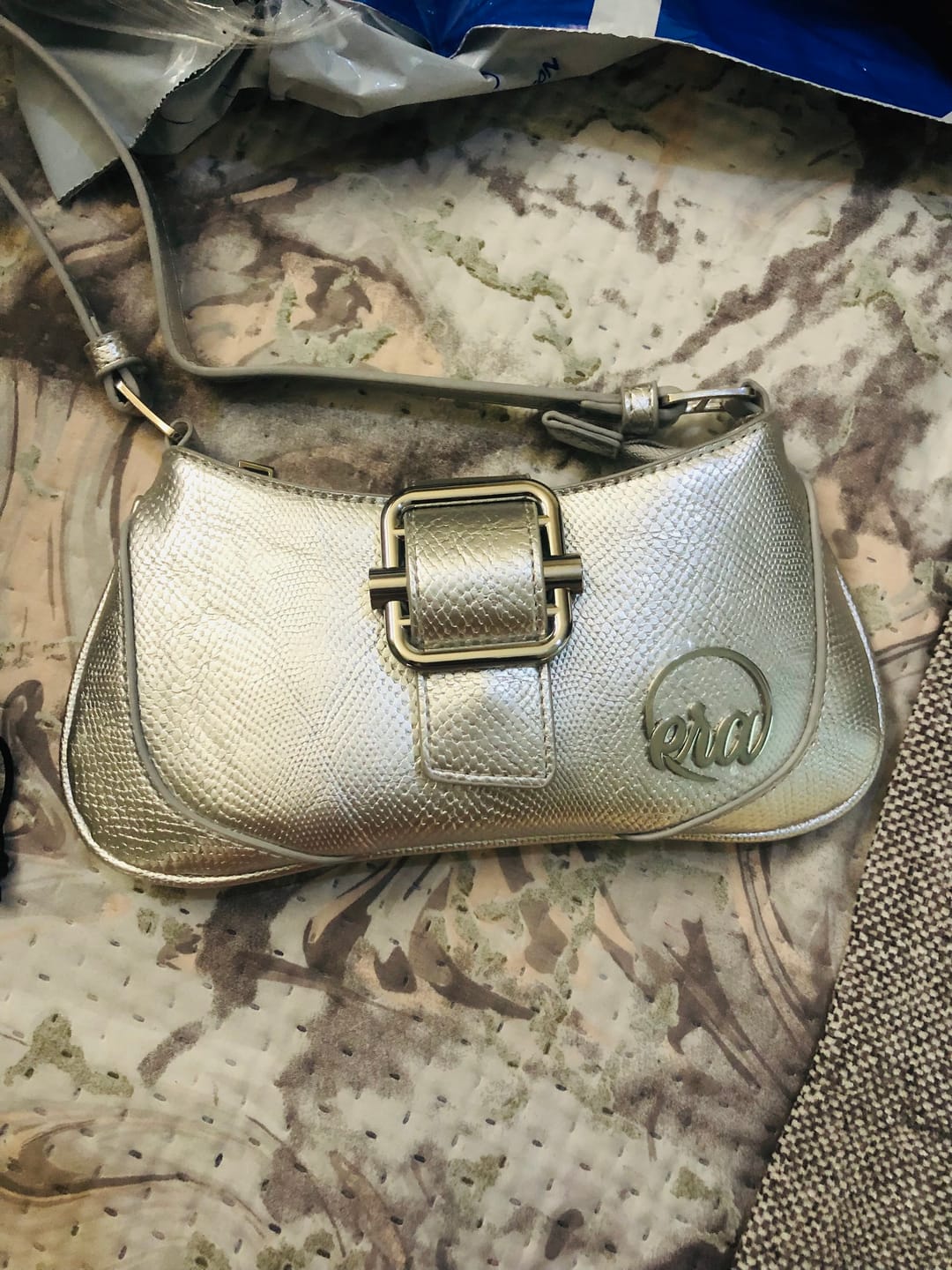 Customer photo review of Silver Lily Shoulder Bag