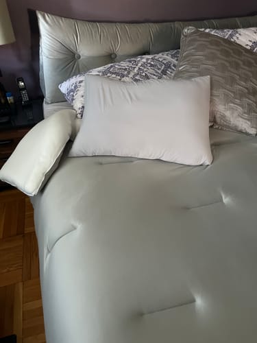 Customer photo review of Mellow Cooling Pillowcases (2-Pack)