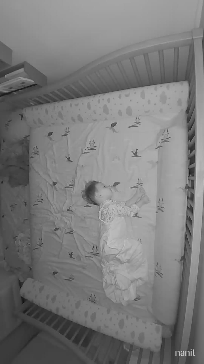 Customer photo review of 4 Season® Big Kid Sleep Bag, Merino Wool & Organic Cotton, 4 - 6 Years, Night Sky™