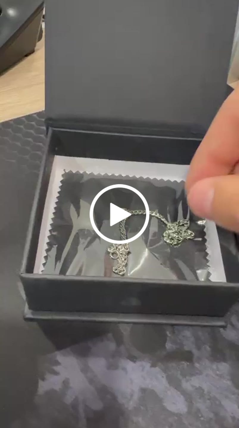 Customer video review of Brazalete Bahamas Silver