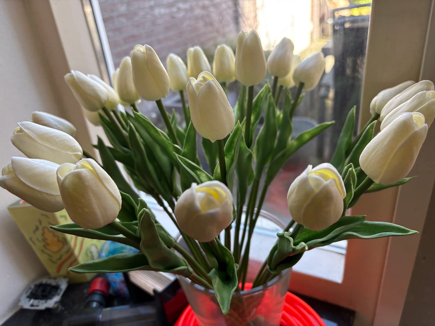Customer photo review of Tulpen Boeket - Wit (25 stengels)