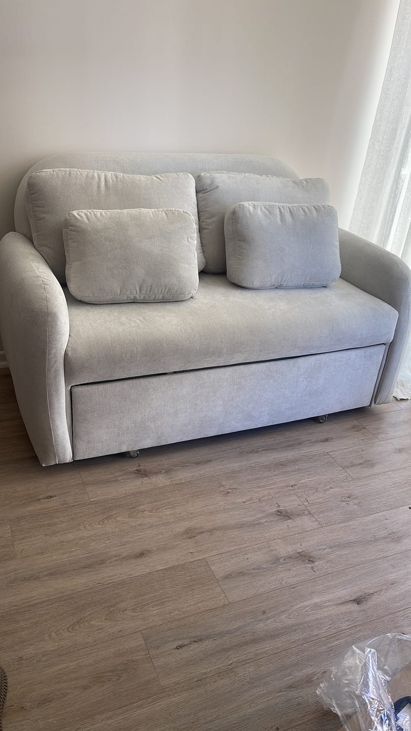 Customer photo review of Sofá cama Santorini