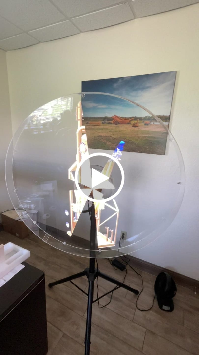 Customer video review of L6 Holographic Fan 39.5"