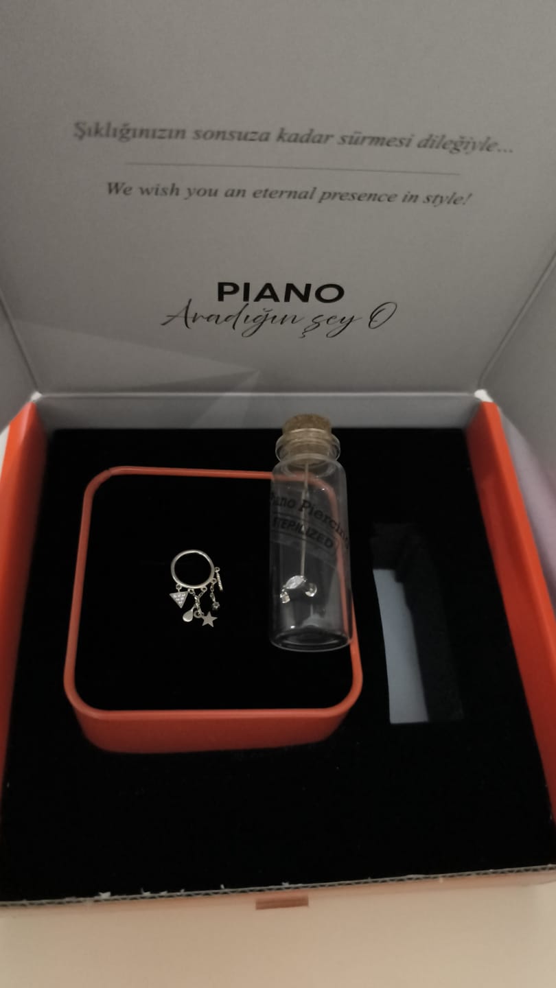 Customer photo review of Halka Sallantılı Piercing