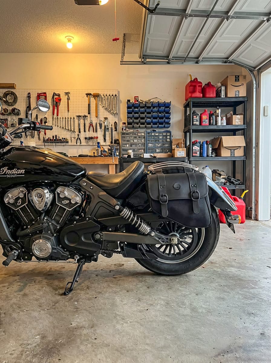 Customer photo review of 8L - Pony Indian Scout Leather Saddlebags
