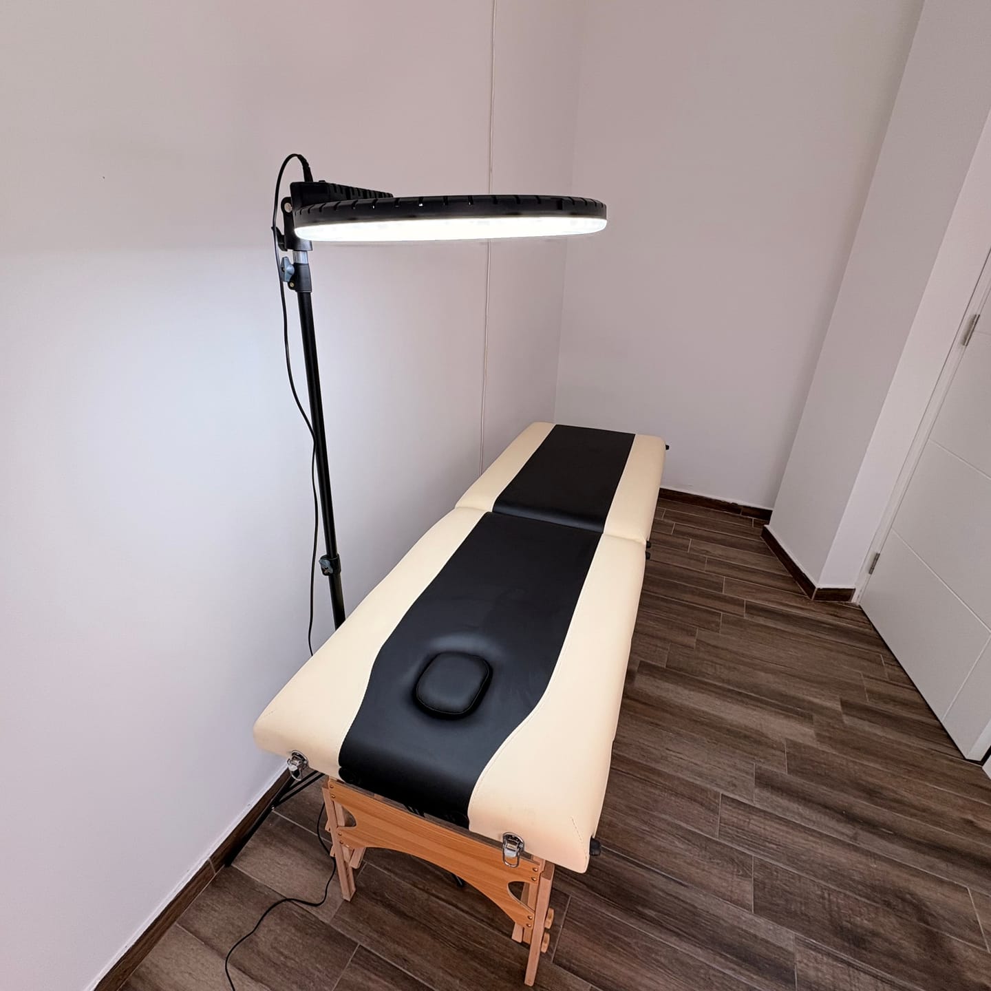 Customer photo review of RING LIGHT 18" – SVETLO KOJE MENJA SVE!