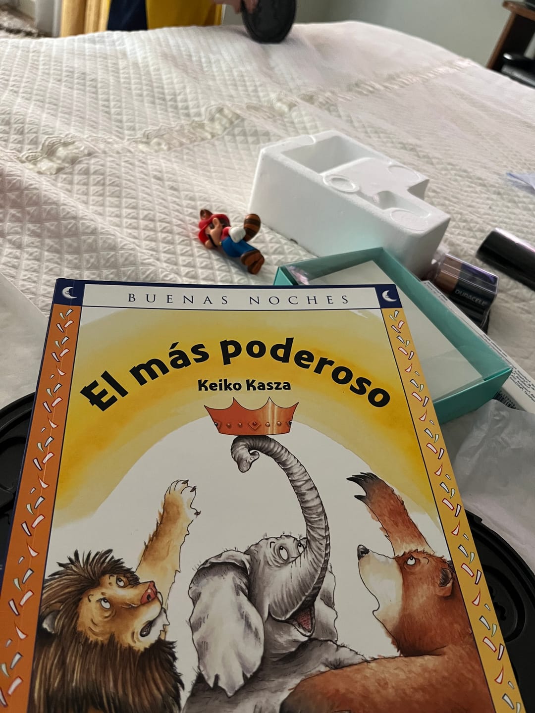 Customer photo review of El más poderoso - Colección Buenas noches