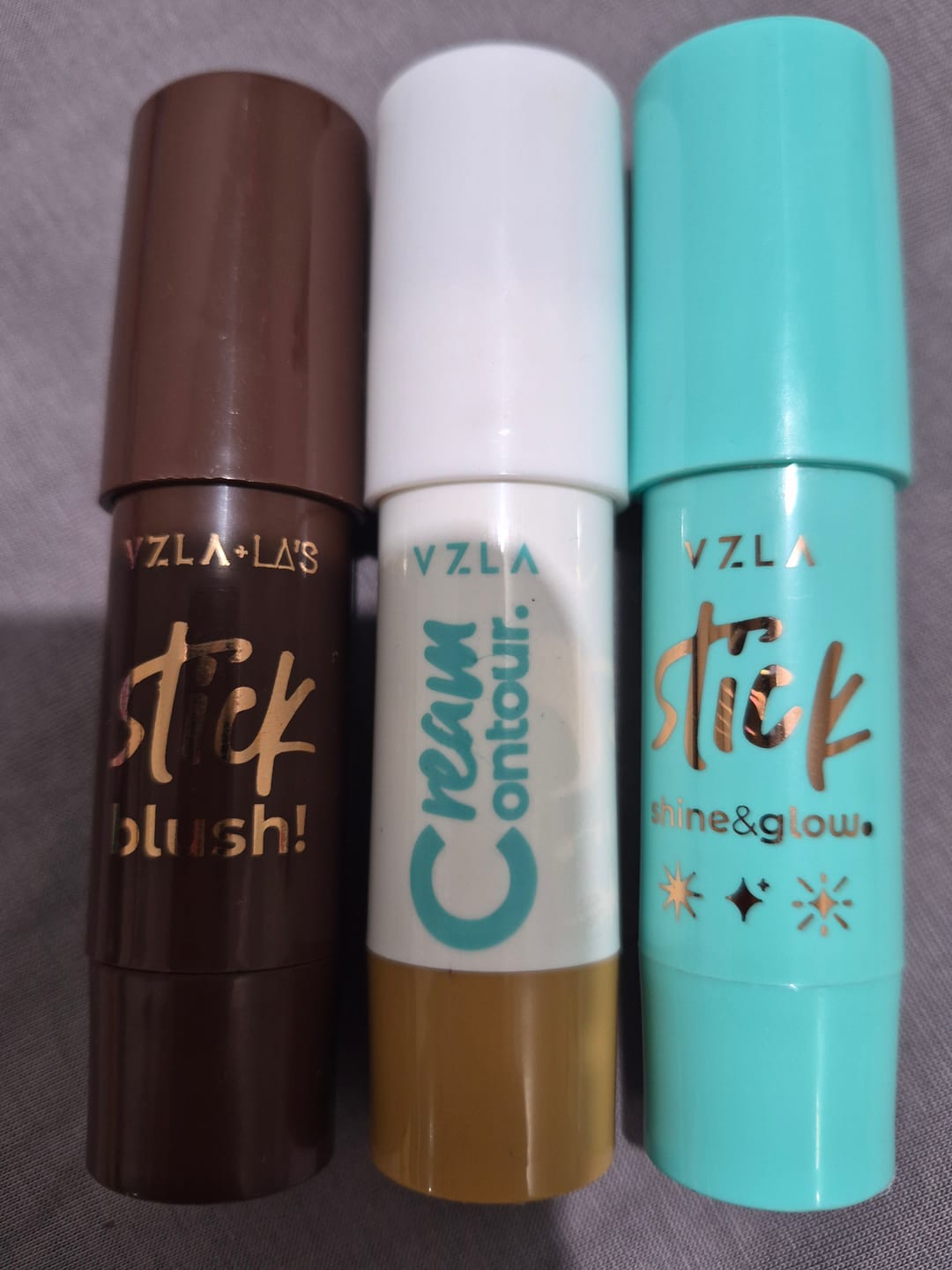 Customer photo review of Cream Contour - Contorno Stick Vizzela